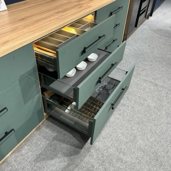 Ebco S3 Series Slim Tandem Box With Glass